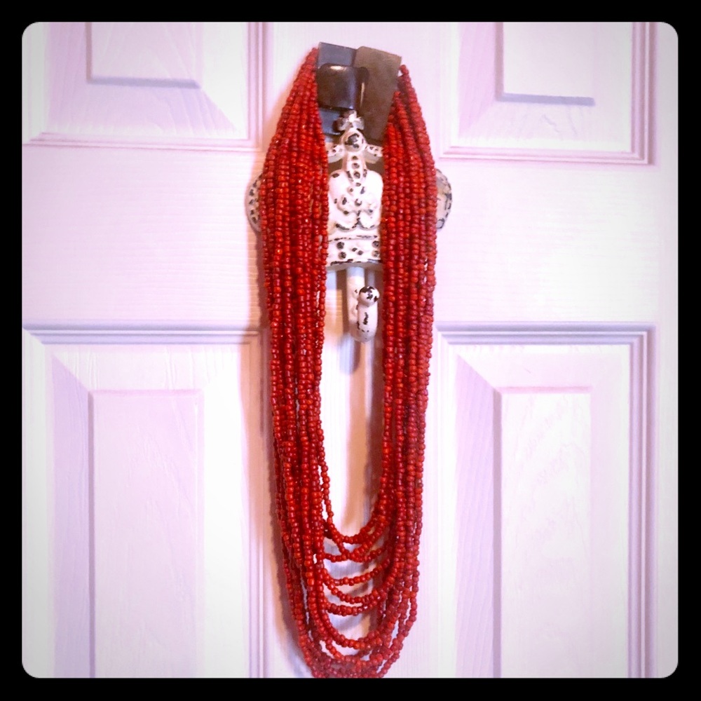 **HANDMADE DEEP RED COCONUT SHELL BEADS NECKLACE**